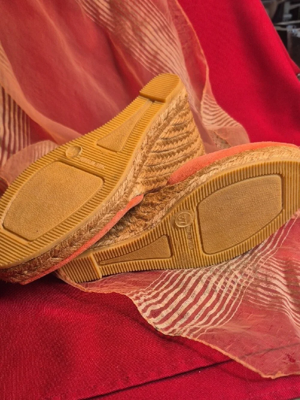 Womens Gaimo For Office London Coral Suede Peep-Toe Espadrilles Like NEW Size 37